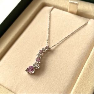 10K White Gold Necklace